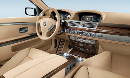 BMW 745d #13