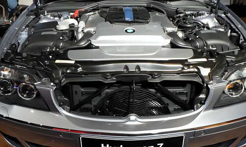 BMW Hydrogen 7 photo 9