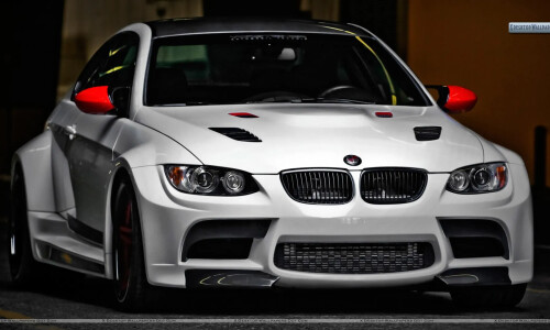 BMW M3 photo 8