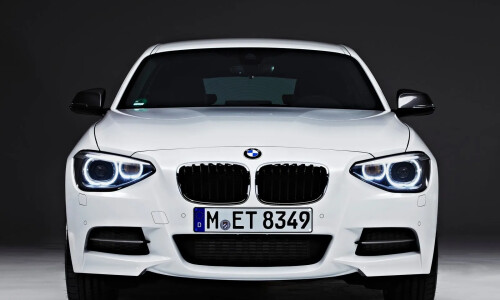 BMW X1 M135i #2