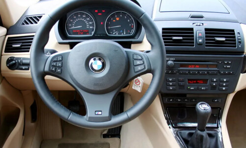 BMW X3 3.0si photo 12