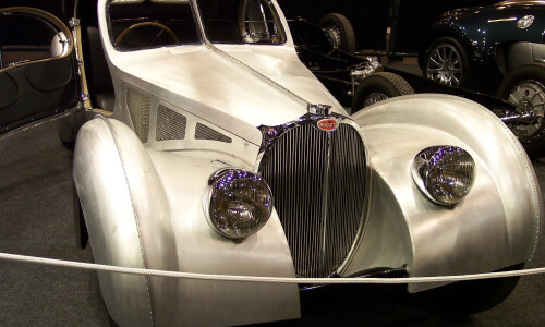 Bugatti 57 Aérolithe #11