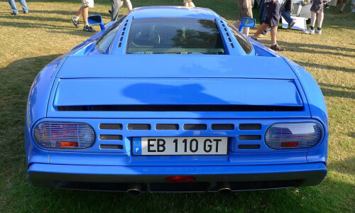 Bugatti EB 110 GT #13