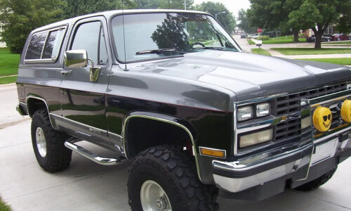 Chevrolet Blazer #9