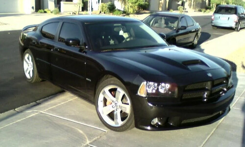 Dodge Charger photo 7