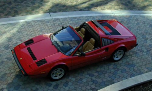 Ferrari 308 photo 12