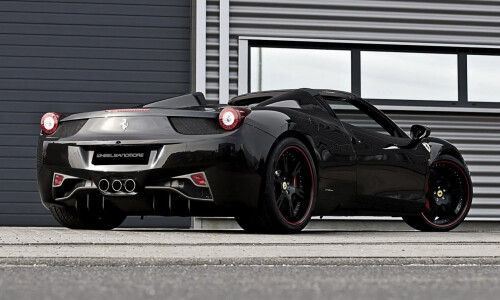 Ferrari 458 Italia photo 11