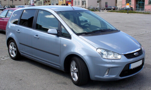 Ford C-Max photo 1