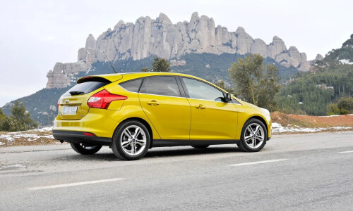 Ford Focus EcoBoost S image #4