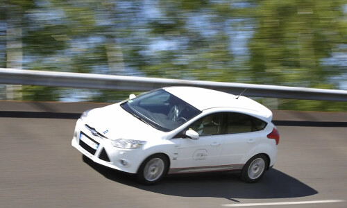Ford Focus EcoBoost S photo 5