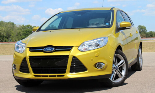 Ford Focus EcoBoost S photo 12