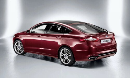 Ford Mondeo photo 10