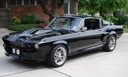 Ford Mustang Shelby GT500 photo 6