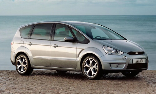 Ford S-MAX photo 3