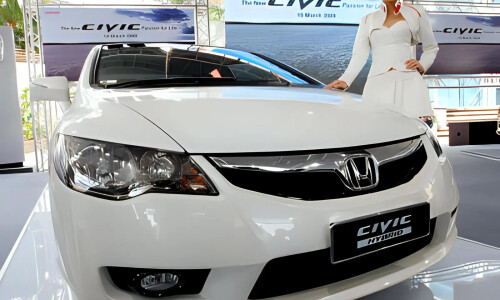 Honda Civic Hybrid #4