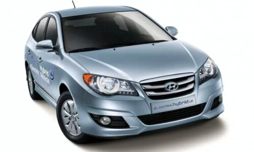 Hyundai Elantra LPI HEV #3