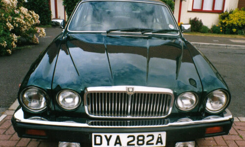 Jaguar XJ12 #2