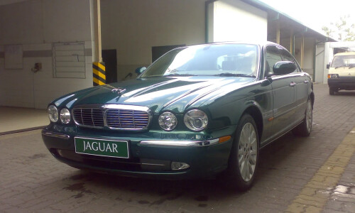 Jaguar XJ6 3.0 #8