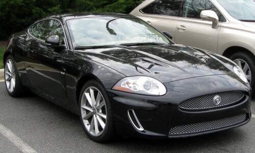 Jaguar XKR #10