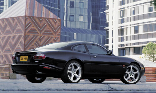 Jaguar XKR Coupé #1