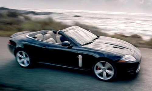Jaguar XKR Portfolio #13