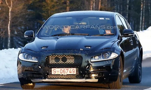 Jaguar XS #7
