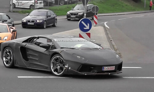 Lamborghini Jota photo 6