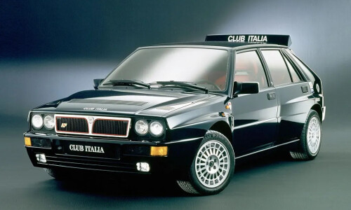 Lancia Delta Integrale image #12