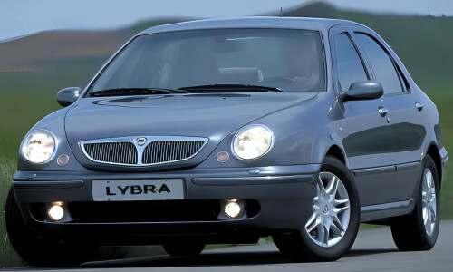 Lancia Lybra Executive photo 6