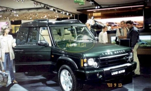 Land-Rover Discovery Entertainer #1