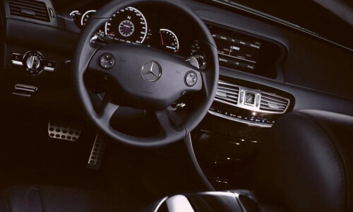 Mercedes-Benz CL 63 AMG image #5