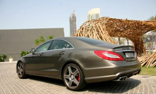 Mercedes-Benz CLS 63 AMG Performance Package #1