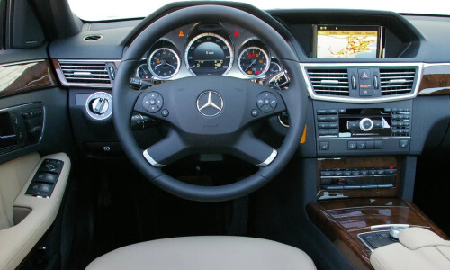 Mercedes-Benz E 350 #4