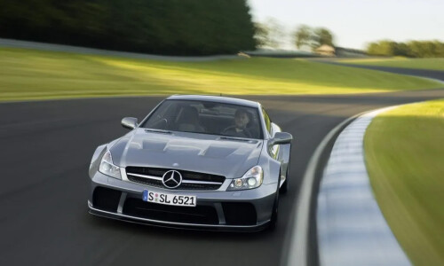 Mercedes-Benz SLK Black Series image #5
