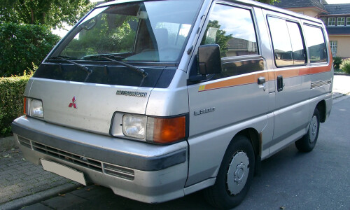Mitsubishi L300 #1