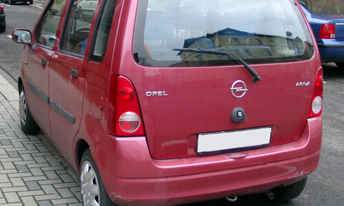 Opel Agila photo 3