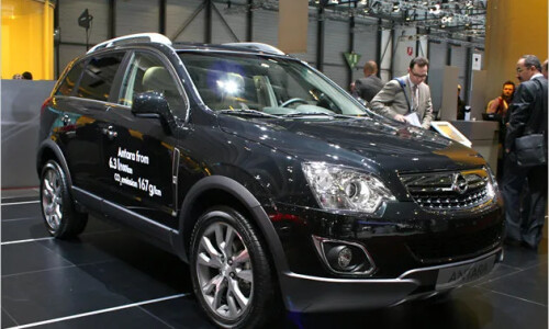 Opel Antara #15