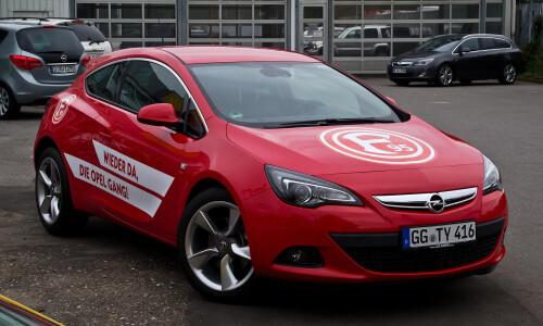 Opel Astra 1.6 Turbo #5