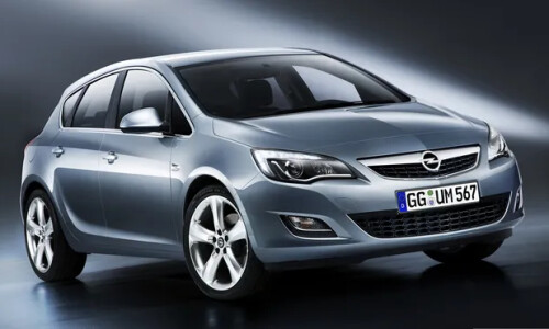Opel Astra 2.0 CDTI #12
