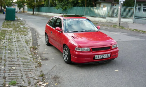 Opel Astra GSI #7