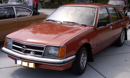 Opel Commodore photo 2