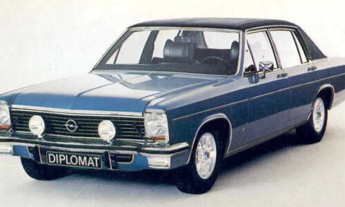 Opel Diplomat photo 2