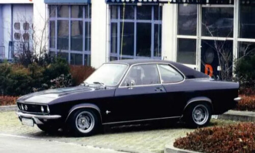 Opel Manta photo 17