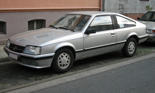 Opel Monza photo 12