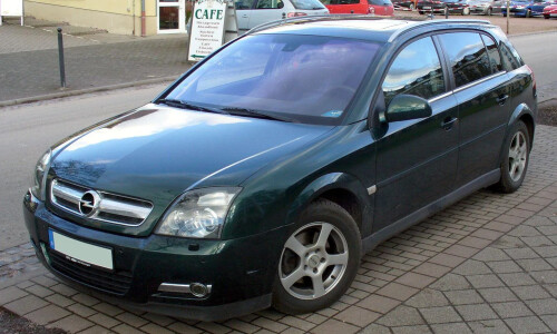 Opel Signum photo 1