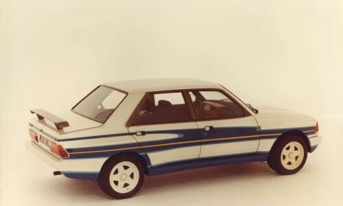 Peugeot 305 image #9