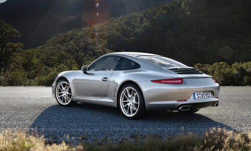 Porsche 911 photo 4