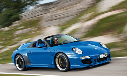 Porsche 911 Speedster photo 2