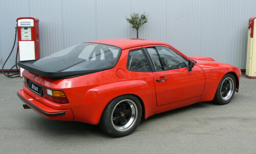 Porsche 924 #8