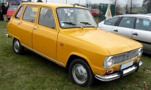 Renault R 6 #8